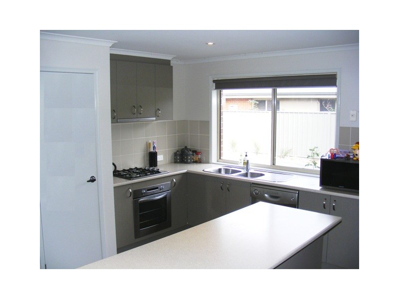 10 Brenton Avenue, Echuca VIC 3564