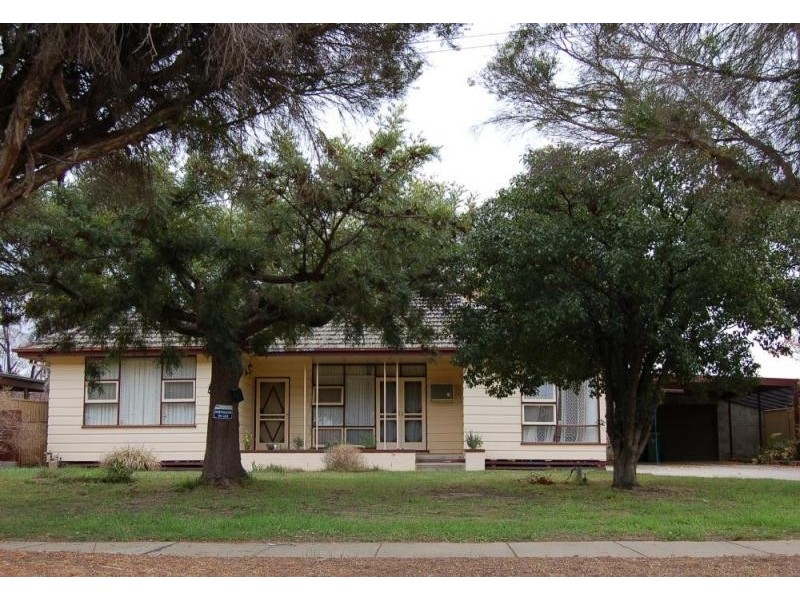 25 McIntosh Street, Echuca VIC 3564