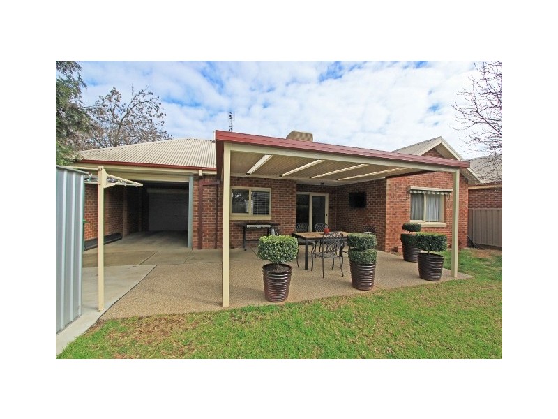 120 Hovell Street, Echuca VIC 3564