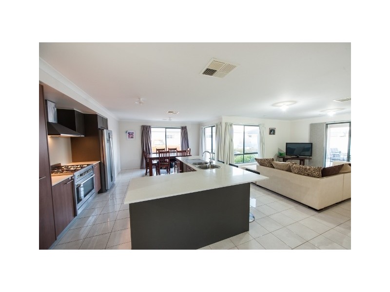 6 Alastair Court, Echuca VIC 3564