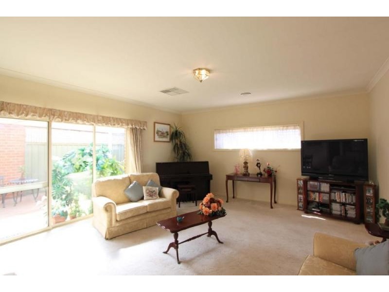 8 River Street, Echuca VIC 3564
