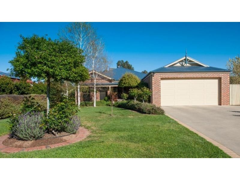 18 Orkney Court, Moama NSW 2731