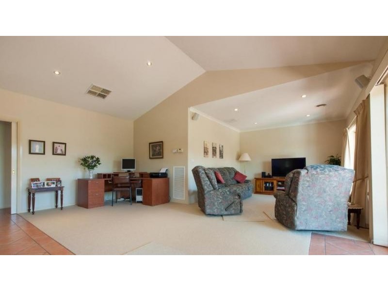 18 Orkney Court, Moama NSW 2731