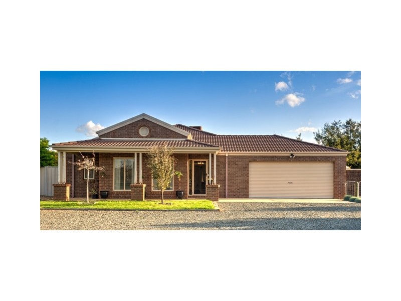 7 Cash Court, Echuca VIC 3564