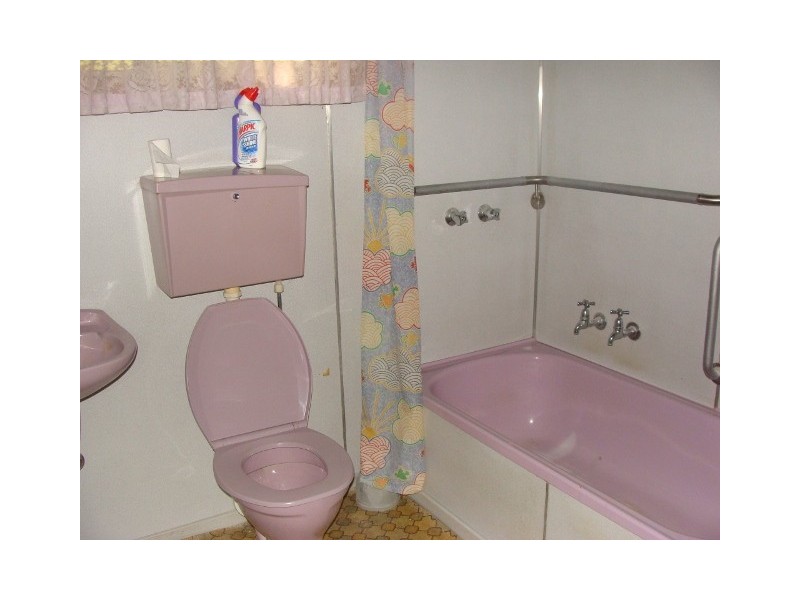 10 Porter Street, Moama NSW 2731