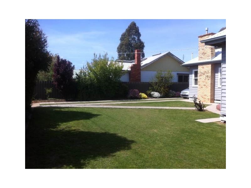 299 Ogilvie Avenue, Echuca VIC 3564