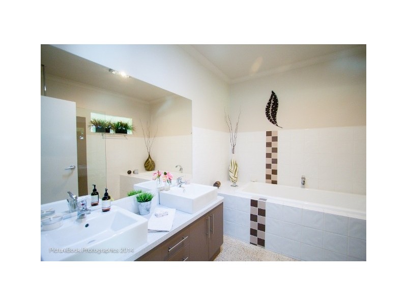 4 Lomond Court, Moama NSW 2731