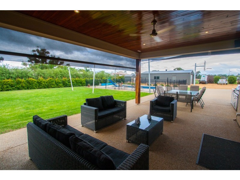 1 Grenache Grove, Moama NSW 2731