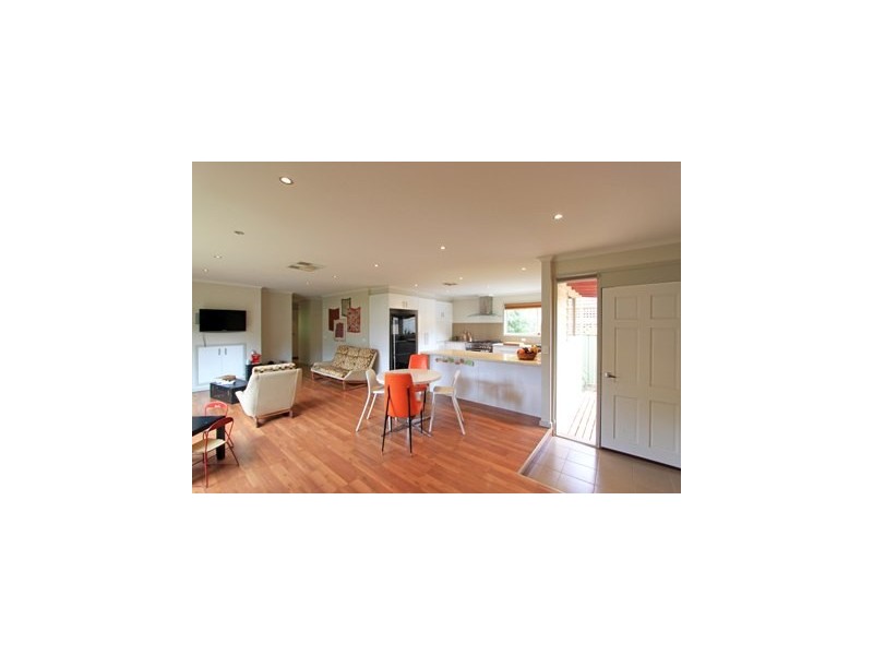 11 Bolton Street, Echuca VIC 3564