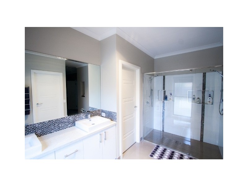 2 Pinot Court, Moama NSW 2731