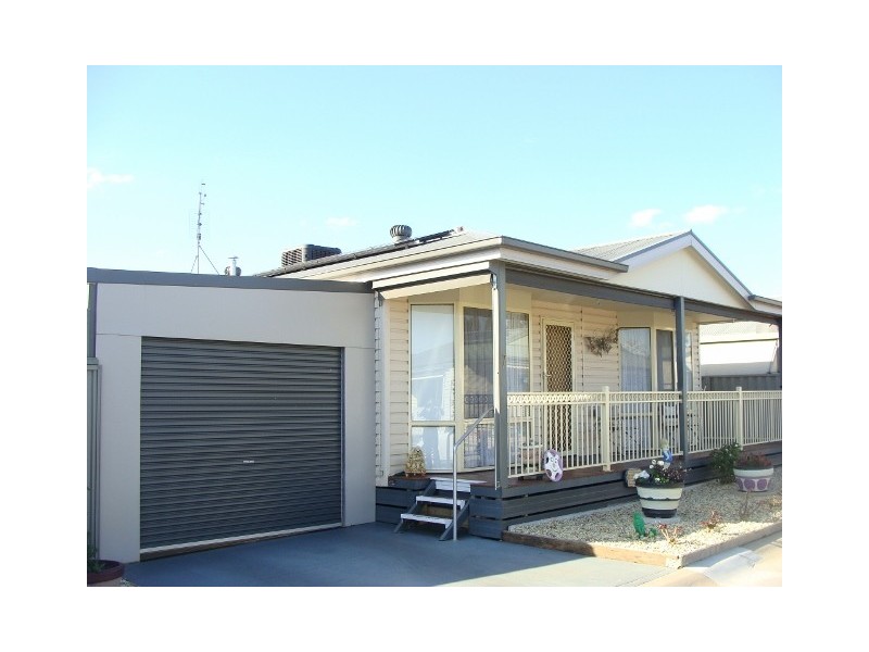 7 Swan Boulevard, Moama NSW 2731