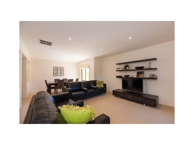 43 Aberdeen Way, Moama NSW 2731