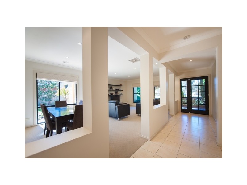 43 Aberdeen Way, Moama NSW 2731
