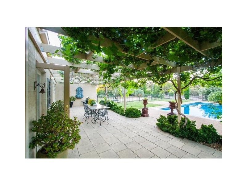 8 Fawkner Court, Echuca VIC 3564