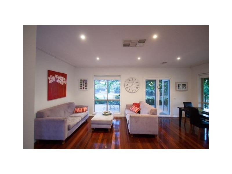 8 Fawkner Court, Echuca VIC 3564