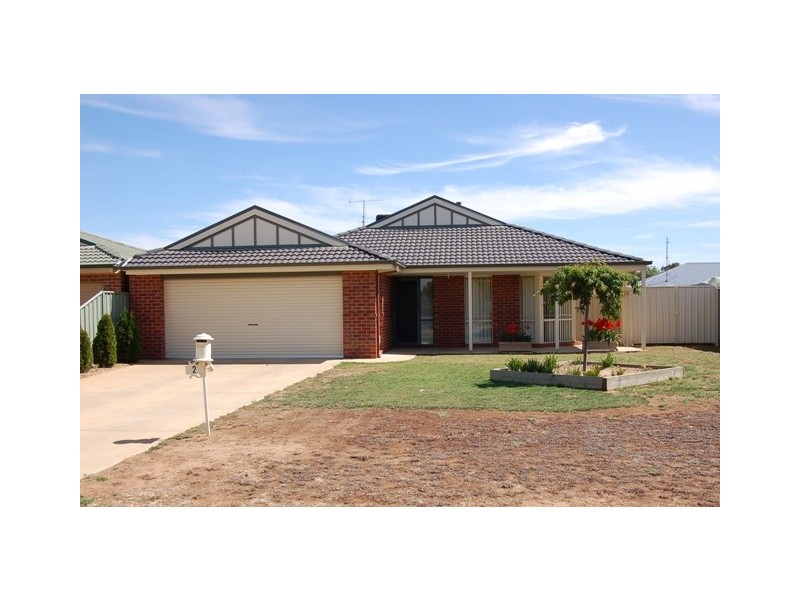 2 Woodlands Circuit, Echuca VIC 3564
