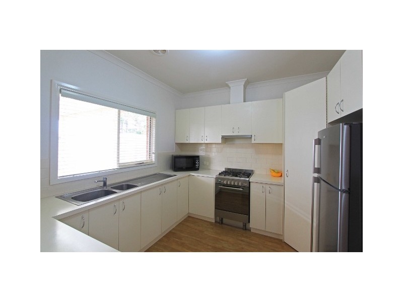 120 Hovell Street, Echuca VIC 3564