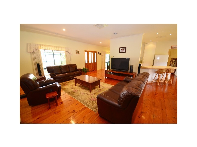 63 Riverview Court, Echuca VIC 3564