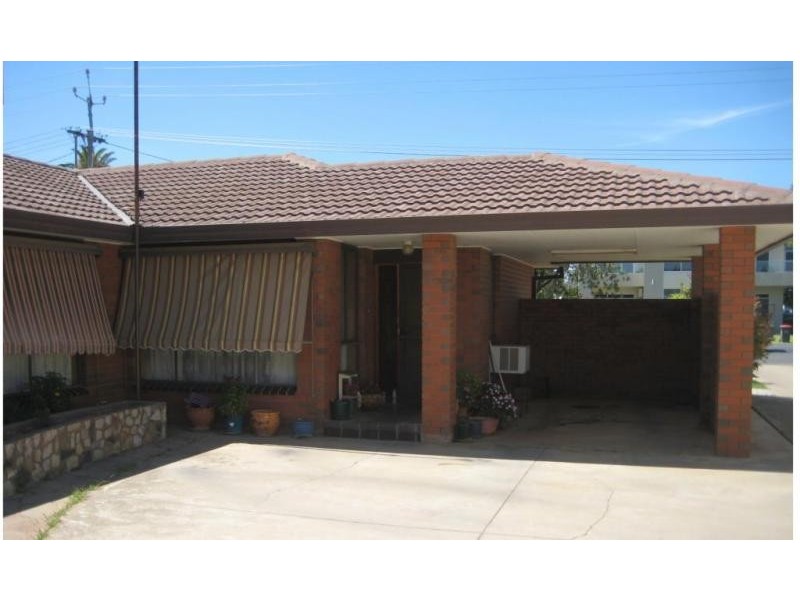 2 & 4/6 Echuca Street, Moama NSW 2731