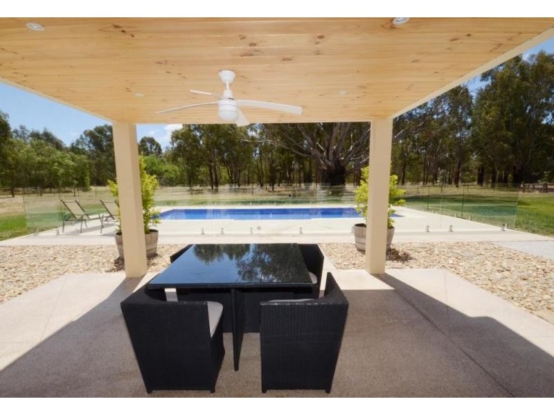 67 Riverview Court, Echuca VIC 3564