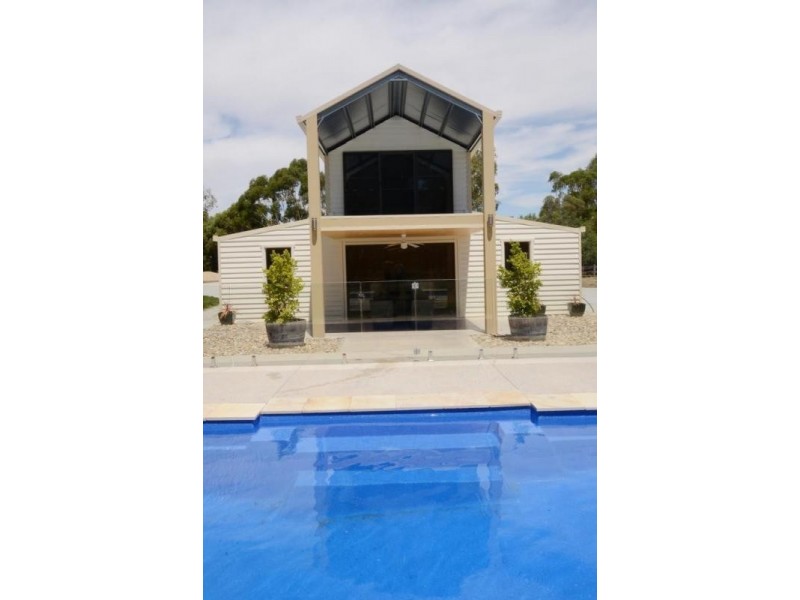 67 Riverview Court, Echuca VIC 3564