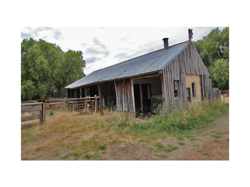 1127 Lowrie Road, Echuca VIC 3564