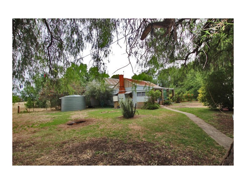 1127 Lowrie Road, Echuca VIC 3564