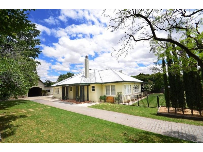 55-57 Francis Street, Echuca VIC 3564