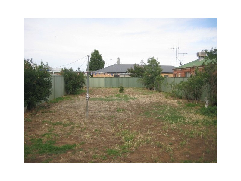 121 Hovell Street, Echuca VIC 3564