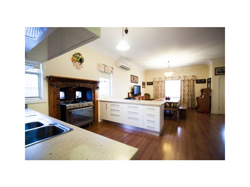 72 Eyre Street, Echuca VIC 3564