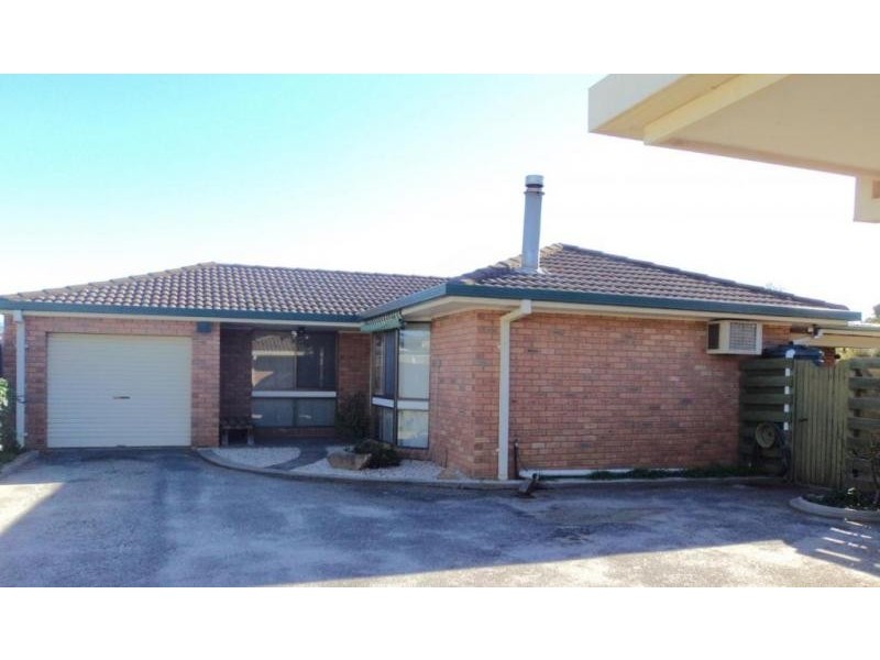 2/6 Porter Street, Moama NSW 2731