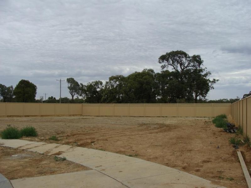 3 Leonard Court, Echuca VIC 3564