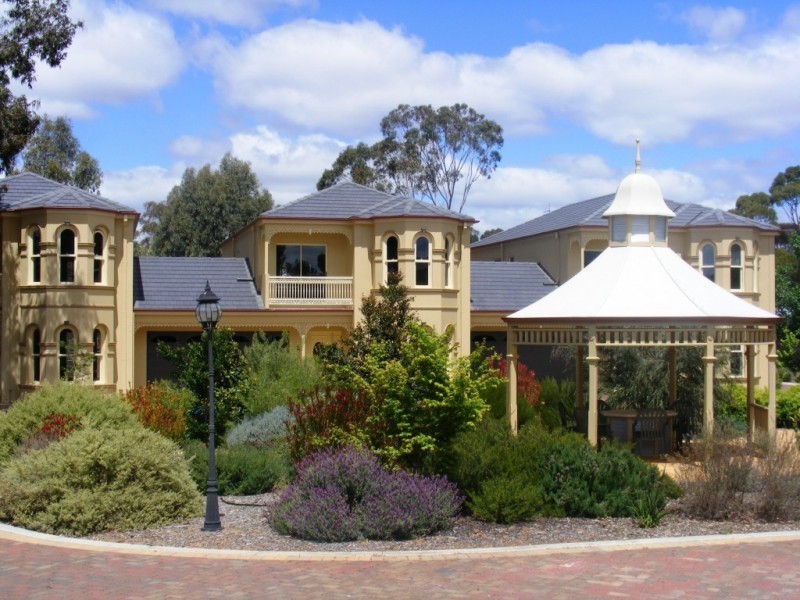 1 Cranford Court, Moama NSW 2731