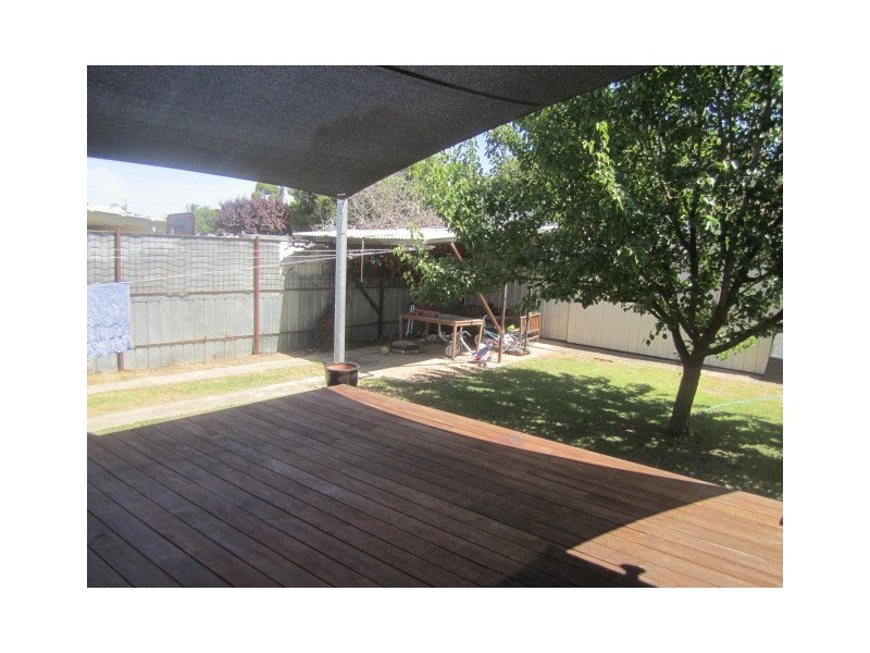 208 Service Street, Echuca VIC 3564