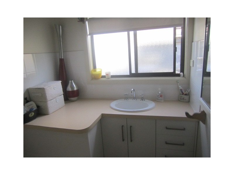 208 Service Street, Echuca VIC 3564