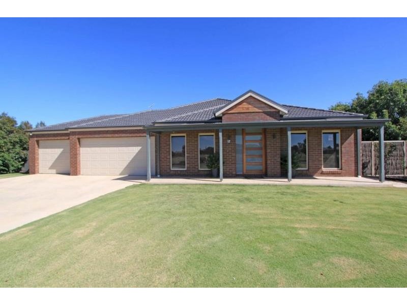 17 Shiraz Court, Moama NSW 2731