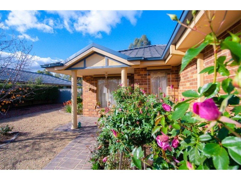 8 Caroline Court, Echuca VIC 3564