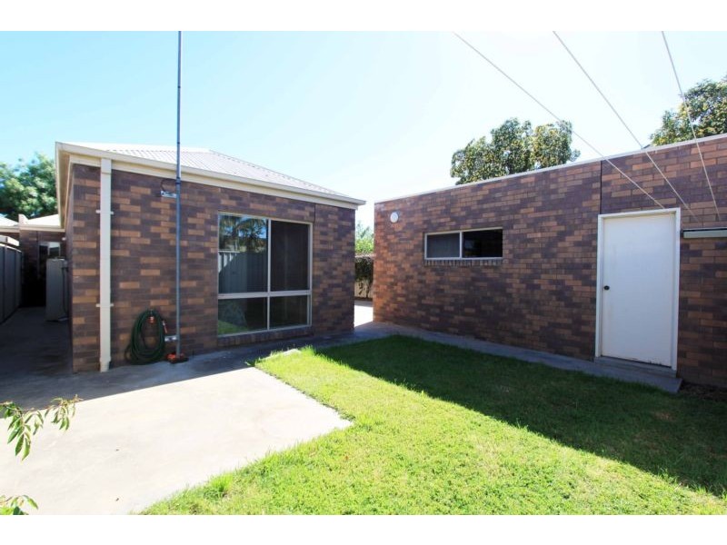 1/1 Collier Street, Echuca VIC 3564