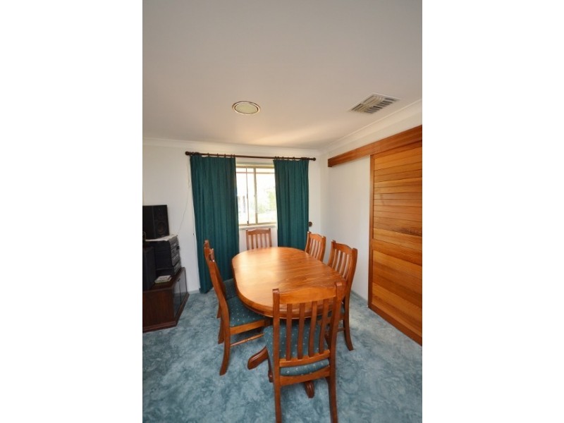 9 Lawson Drive, Moama NSW 2731