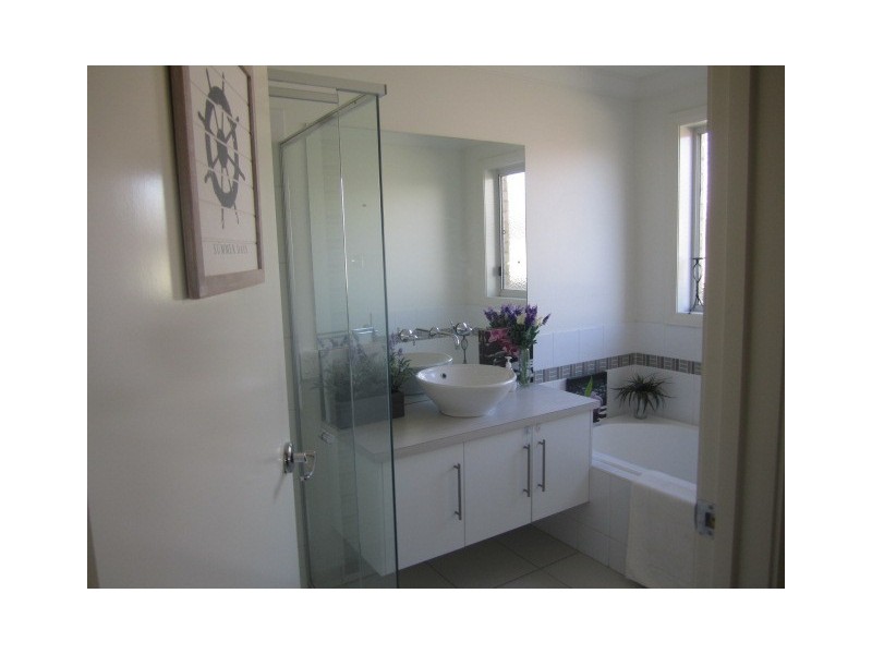 30 James Street, Echuca VIC 3564