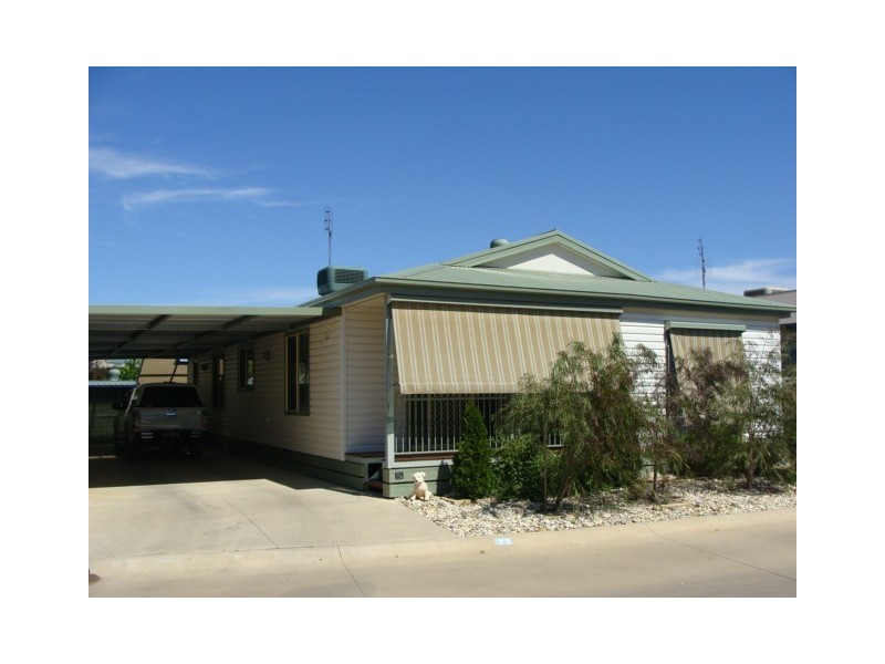 71 Swan Boulevard, Moama NSW 2731