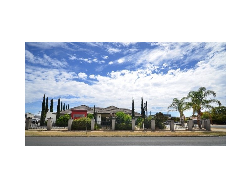 222-226 Ogilvie Avenue, Echuca VIC 3564