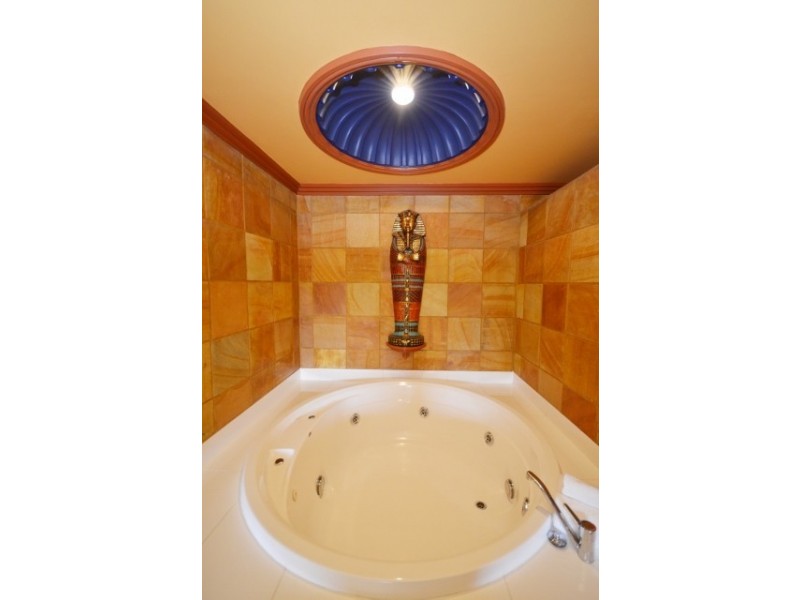 222-226 Ogilvie Avenue, Echuca VIC 3564