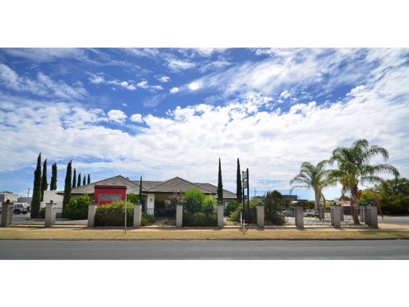 222-226a Ogilvie Avenue, Echuca VIC 3564