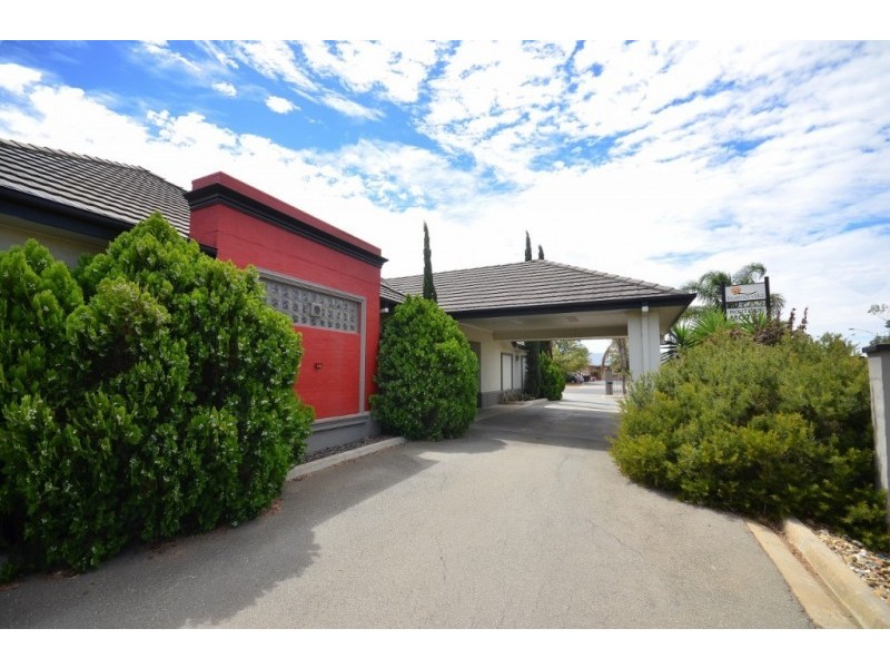 222-226a Ogilvie Avenue, Echuca VIC 3564