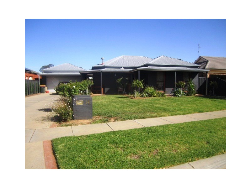 14 Olivia Drive, Moama NSW 2731