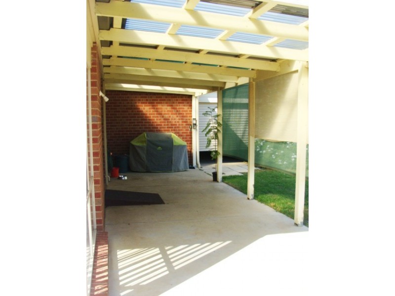 32 Woodlands Circuit, Echuca VIC 3564