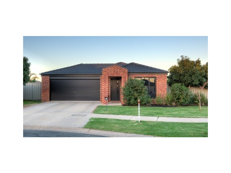 10 Wren Court, Echuca VIC 3564