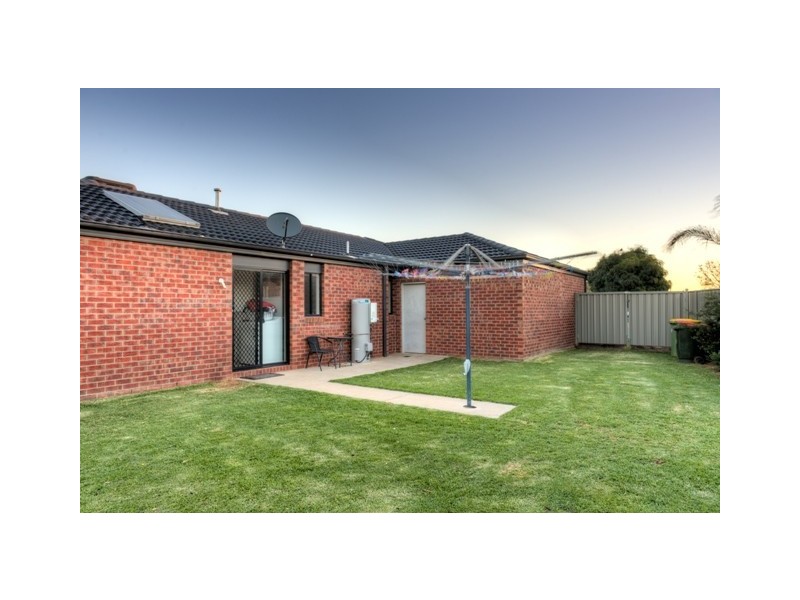 10 Wren Court, Echuca VIC 3564