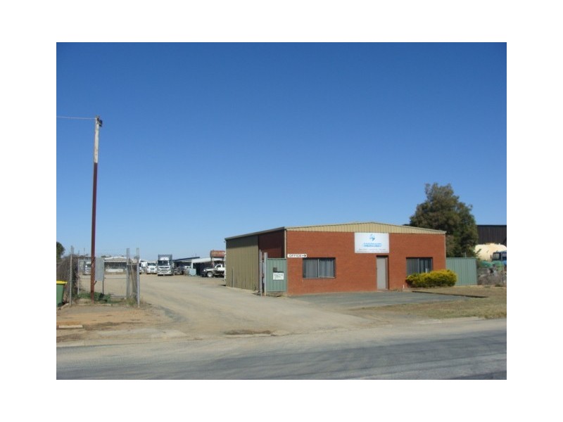 17 Mundarra Road, Echuca VIC 3564